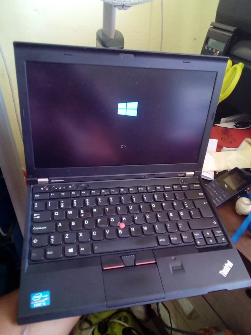 Lenovo thinkpad Core I5,8giga Ram,500giga DD,